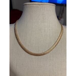 LOFT Gold Tone 16 Inch Toggle Necklace NWOT 35g